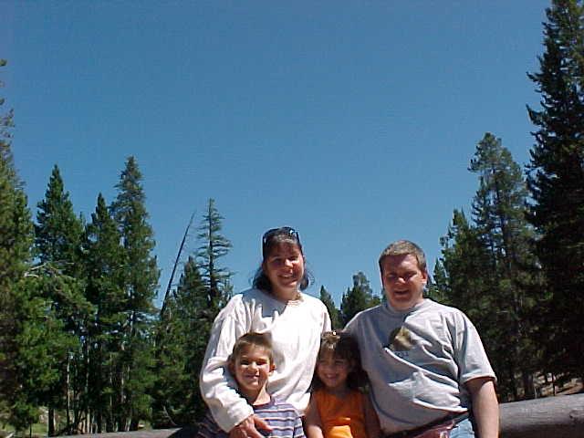 YOSEMITE FAMILY PICTURE 2.jpg
